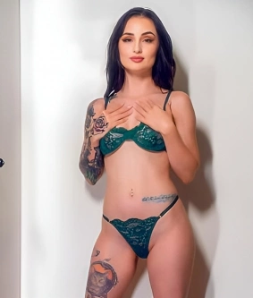 Stevie Moon